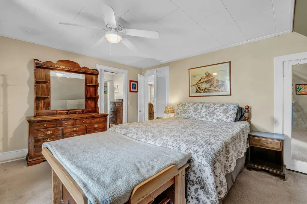 14 Brooklyn Heights Road Thomaston ME 04861