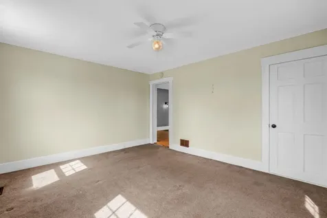 14 Brooklyn Heights Road Thomaston ME 04861