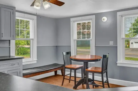 14 Brooklyn Heights Road Thomaston ME 04861