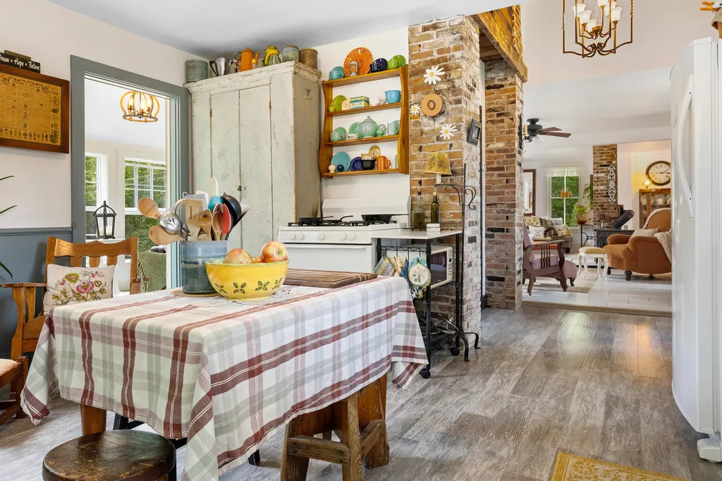 479 Niilo Hill Road Warren ME 04864