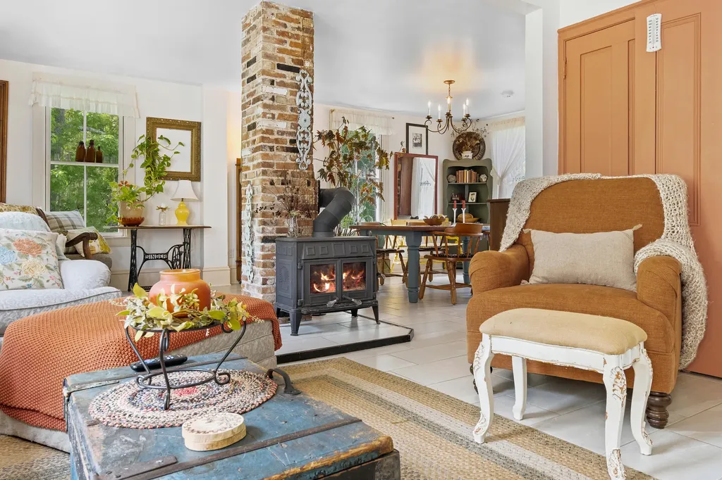 479 Niilo Hill Road Warren ME 04864
