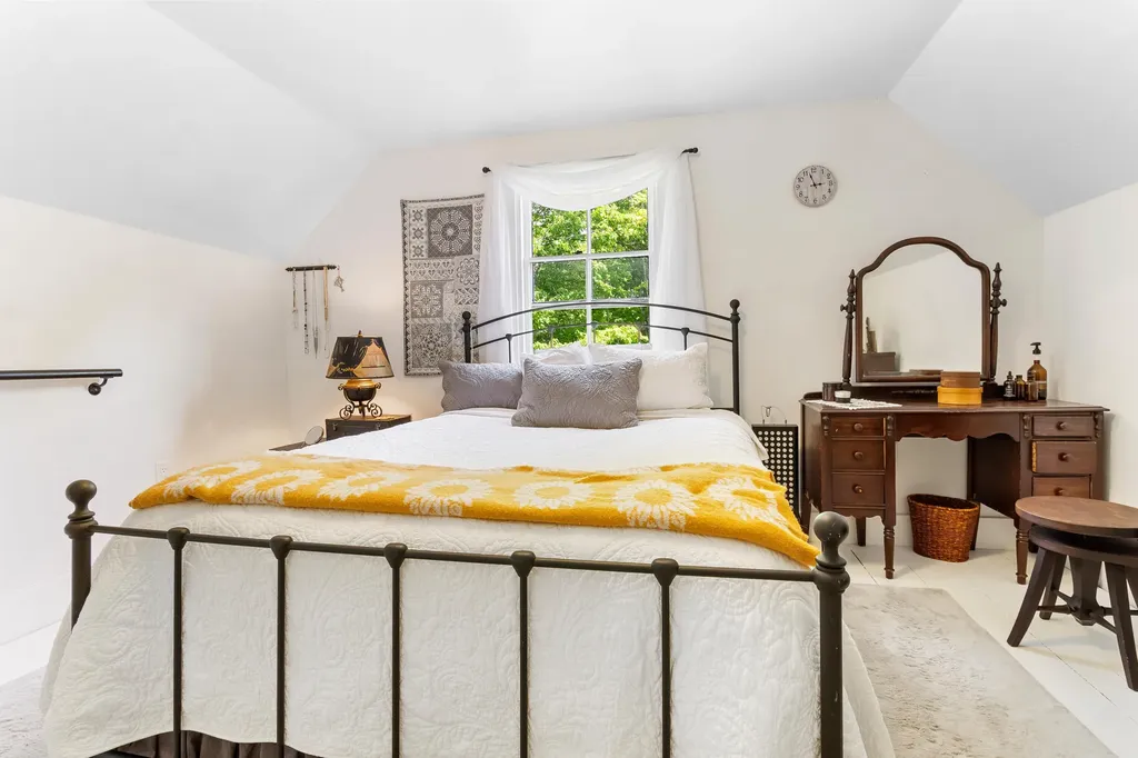 479 Niilo Hill Road Warren ME 04864