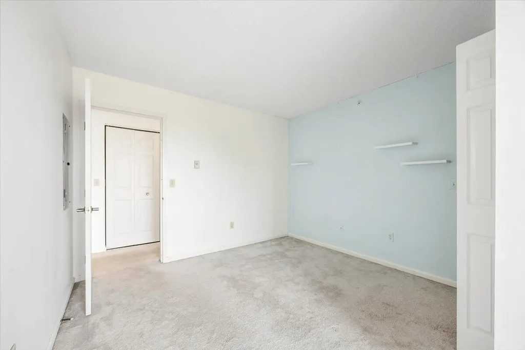 215 E Grand Avenue Old Orchard Beach ME 04064