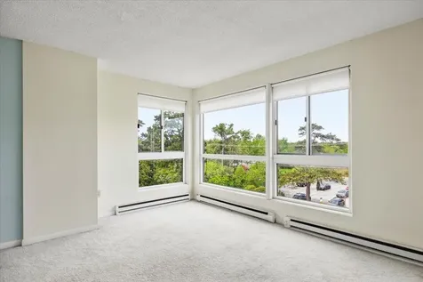 215 E Grand Avenue Old Orchard Beach ME 04064