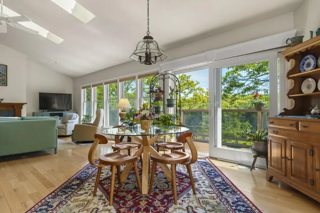 236 Lakeside Drive Boothbay Harbor ME 04538