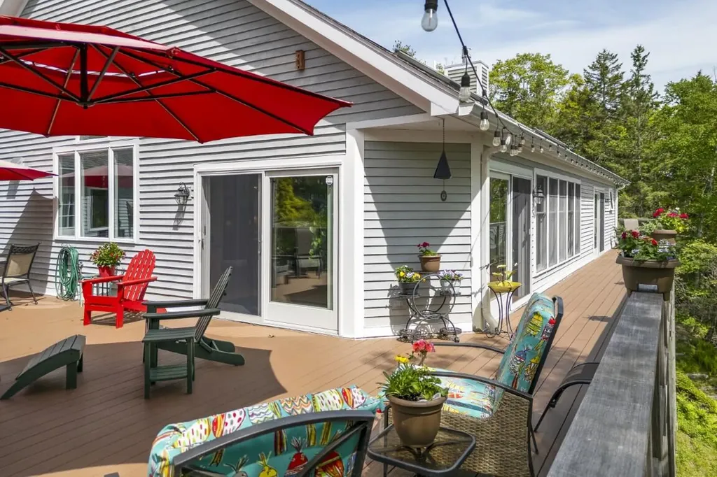 236 Lakeside Drive Boothbay Harbor ME 04538