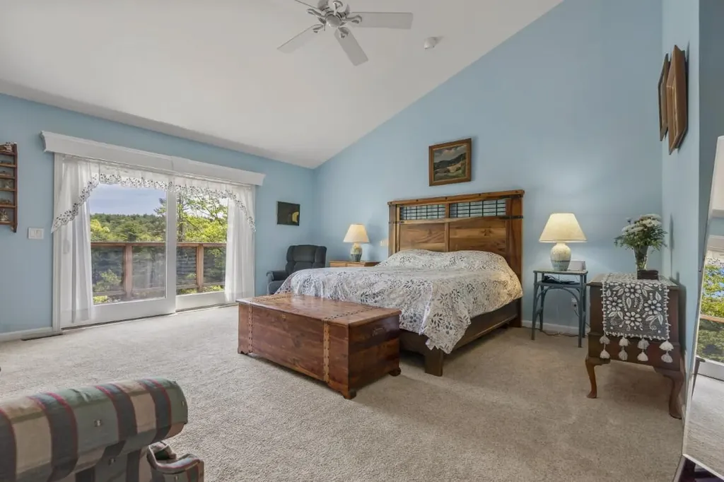 236 Lakeside Drive Boothbay Harbor ME 04538