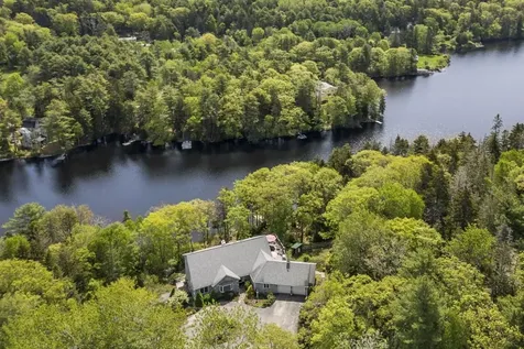 236 Lakeside Drive Boothbay Harbor ME 04538