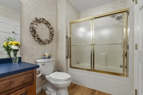 236 Lakeside Drive Boothbay Harbor ME 04538