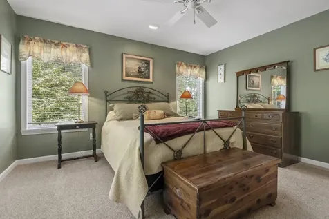 236 Lakeside Drive Boothbay Harbor ME 04538