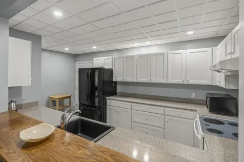 236 Lakeside Drive Boothbay Harbor ME 04538