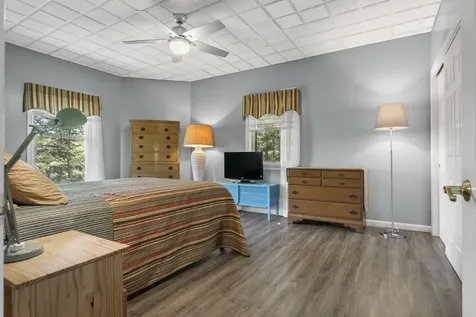 236 Lakeside Drive Boothbay Harbor ME 04538