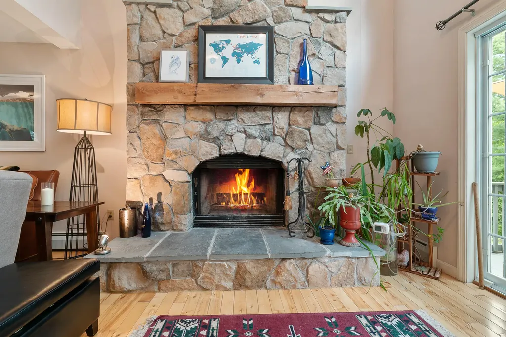 160 Brackett Hill Road Alfred ME 04002