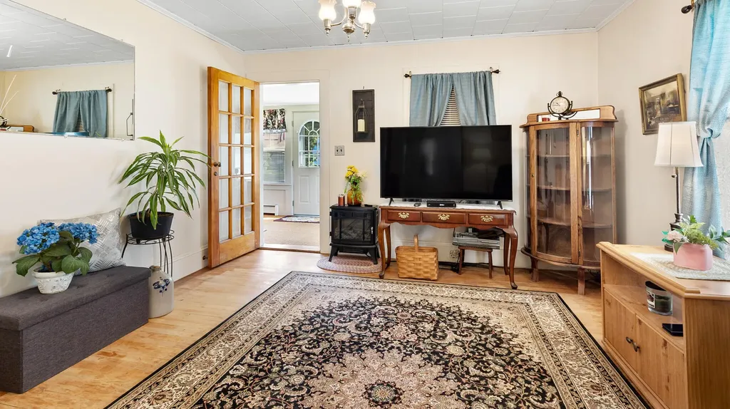 577 Brunswick Street Old Town ME 04468