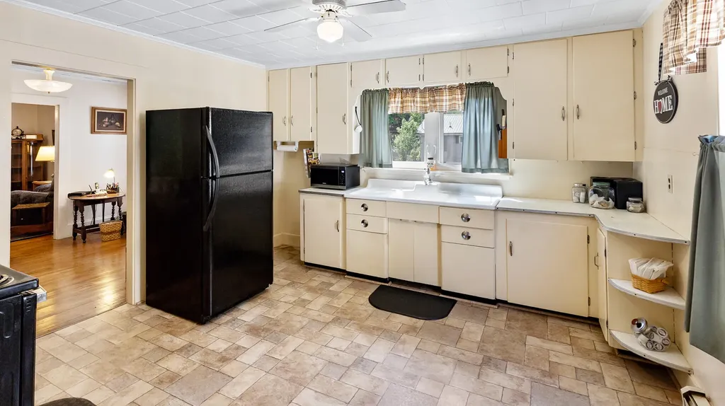 577 Brunswick Street Old Town ME 04468
