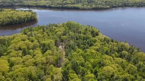 39 Lower Oak Point Road Winterport ME 04496