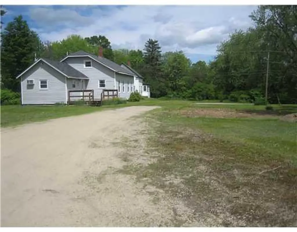 18 Forest Avenue Bridgton ME 04009