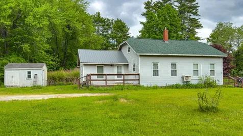 18 Forest Avenue Bridgton ME 04009
