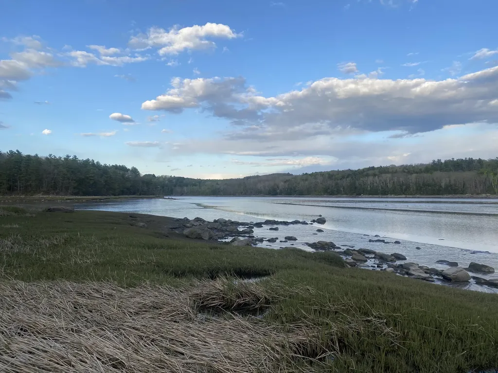 55 Lower Oak Point Road Winterport ME 04496