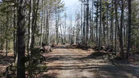55 Lower Oak Point Road Winterport ME 04496