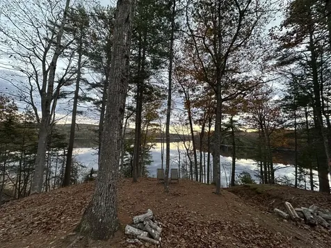 55 Lower Oak Point Road Winterport ME 04496