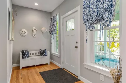 2 Cottage Way Kittery ME 03904
