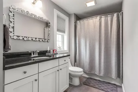 2 Cottage Way Kittery ME 03904