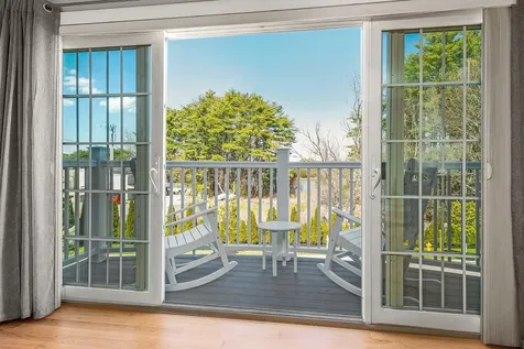 2 Cottage Way Kittery ME 03904