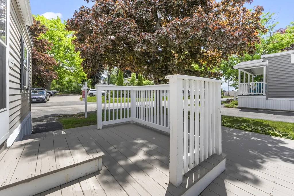 113 Blackberry Place Kittery ME 03904