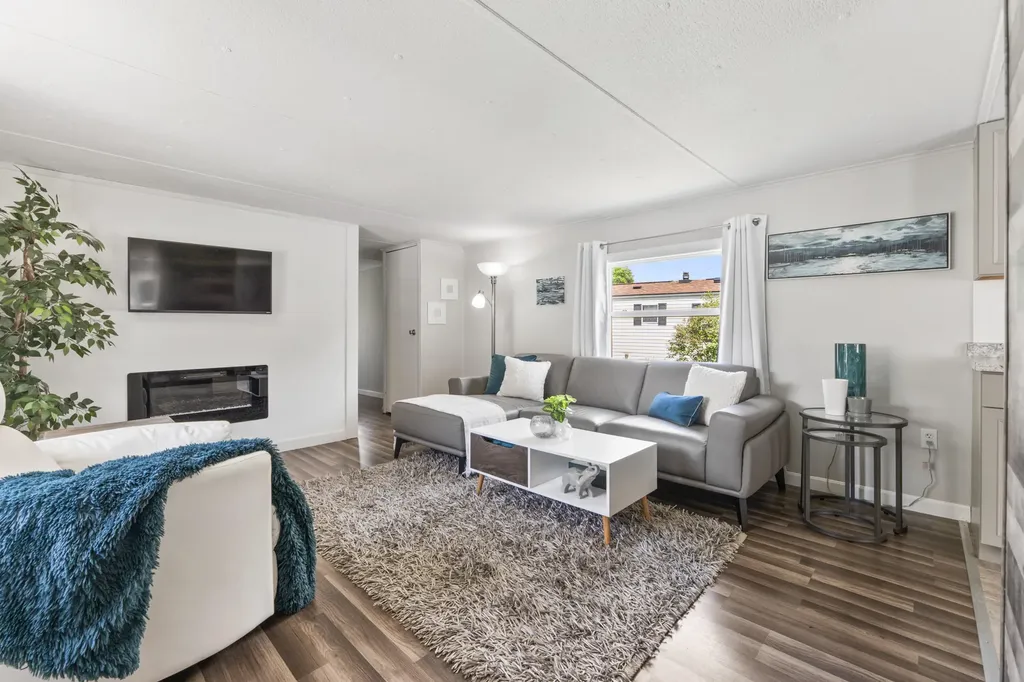 113 Blackberry Place Kittery ME 03904