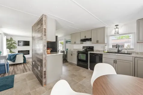 113 Blackberry Place Kittery ME 03904