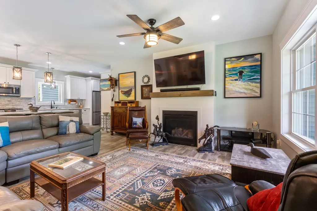 15 Sunshine Lane Wells ME 04090