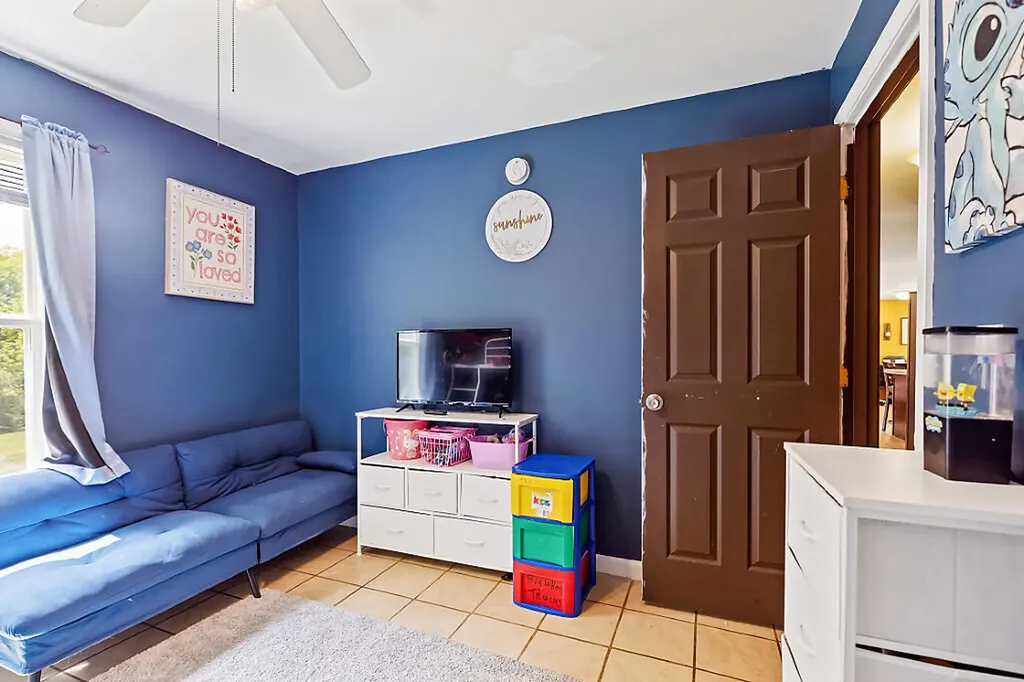 121 Dutton Road China ME 04358