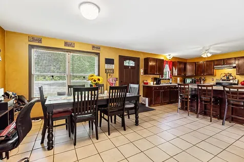 121 Dutton Road China ME 04358