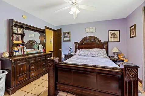 121 Dutton Road China ME 04358