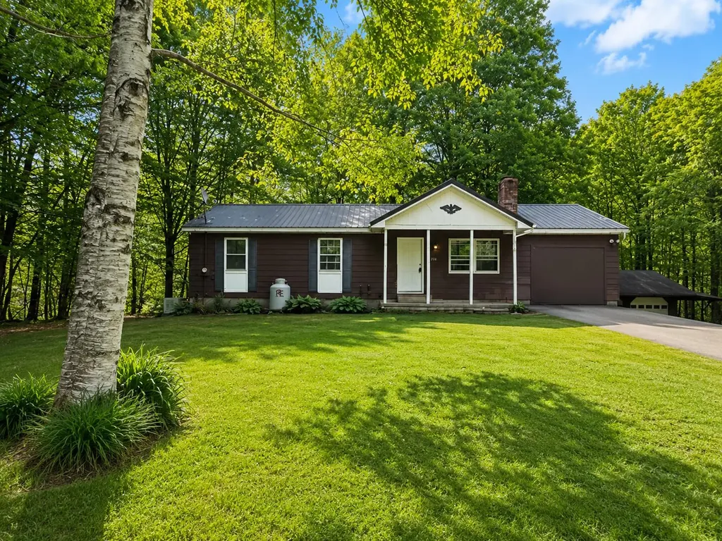 231 Morrill Pond Road Hartland ME 04943