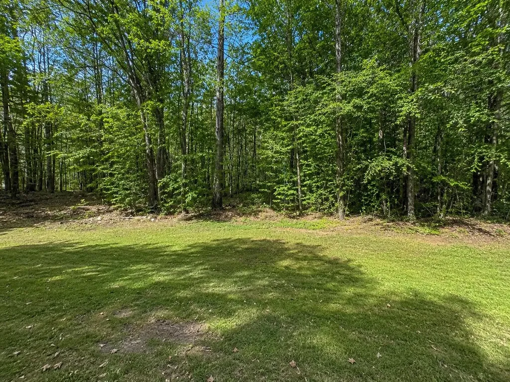 231 Morrill Pond Road Hartland ME 04943