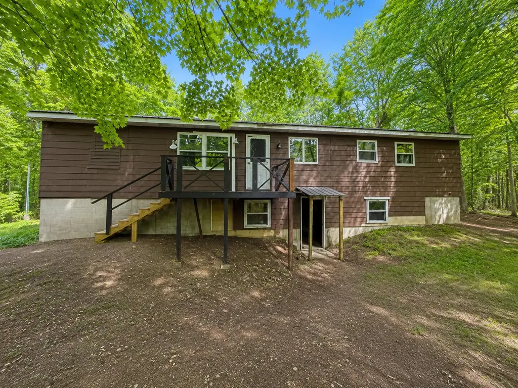 231 Morrill Pond Road Hartland ME 04943