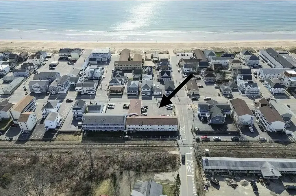 78 E Grand Avenue Old Orchard Beach ME 04064