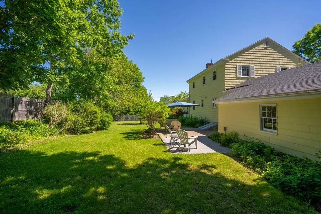 128 Curtis Road Portland ME 04103