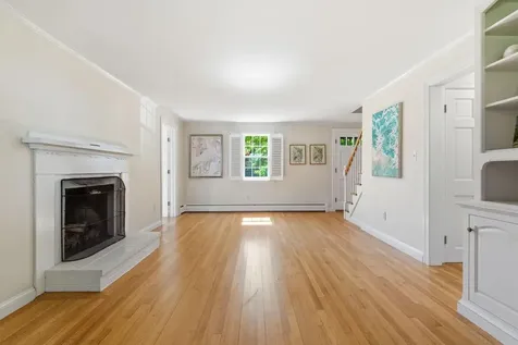 128 Curtis Road Portland ME 04103