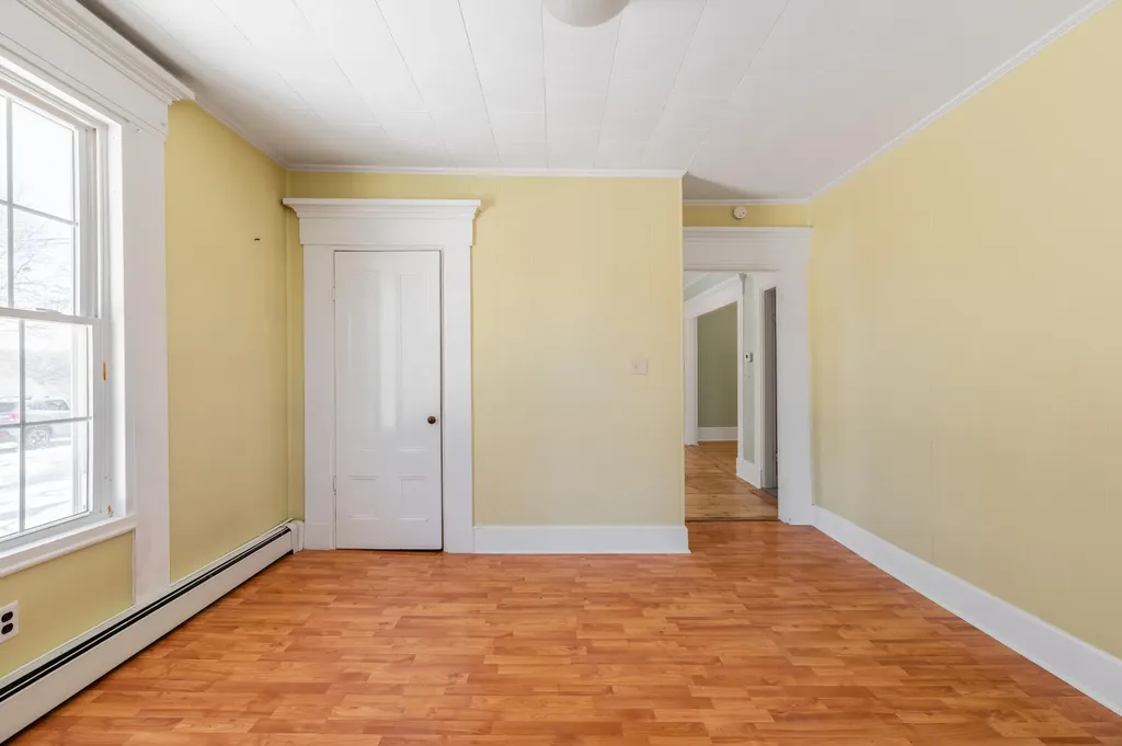 31 Dean Street Winterport ME 04496