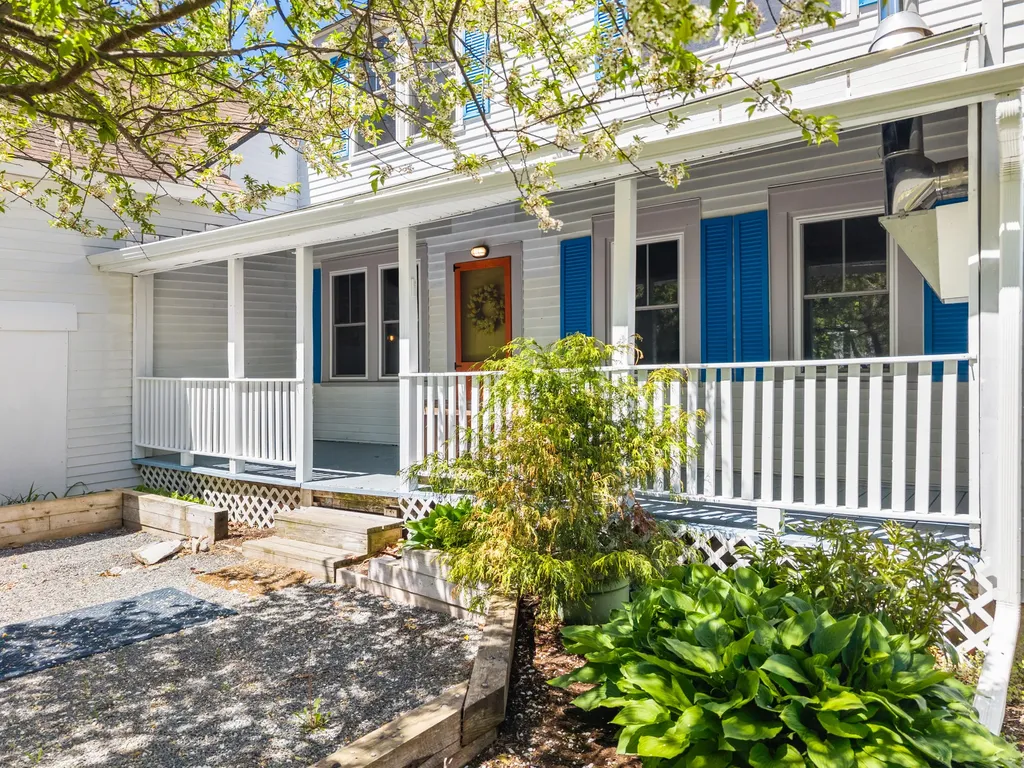 31 Dean Street Winterport ME 04496