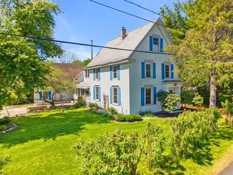 31 Dean Street Winterport ME 04496