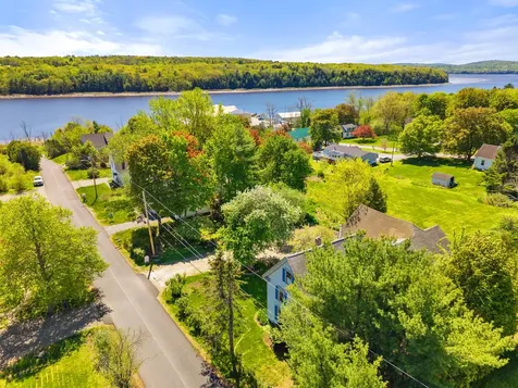 31 Dean Street Winterport ME 04496