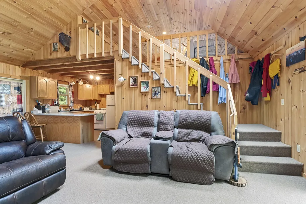 363 S Ridge Road Palmyra ME 04965