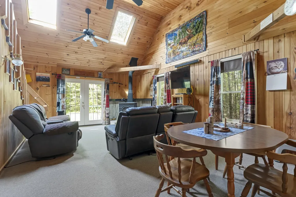 363 S Ridge Road Palmyra ME 04965