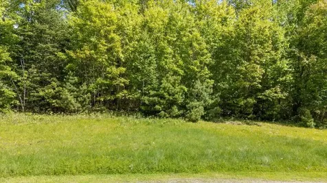 31-2 Nissen Farm Lane Damariscotta ME 04543