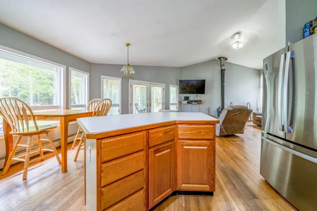285 Glenemere Road Saint George ME 04860