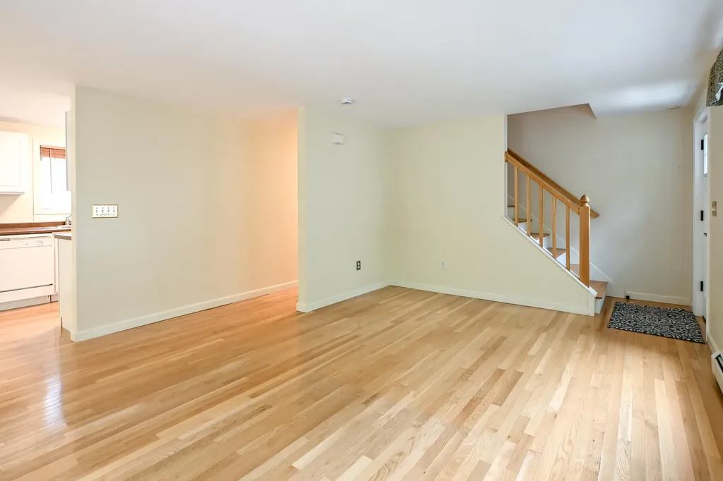 19 Pine Valley Road Old Orchard Beach ME 04064